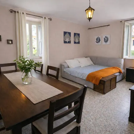 別荘 Home, Dimora Del Tempo-a 6 Minuti Dalle Sorgenti Di Fara San Martino, 5 - 9 Ospiti, Parcheggio- Terrazzo- Giardino