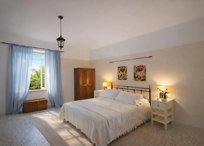 Casa Dimora Del Tempo- 5 - Parcheggio- Terrazzo Holiday home